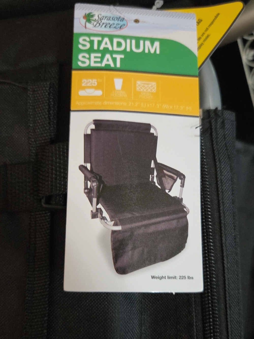 Men’s Black Stadium Seat